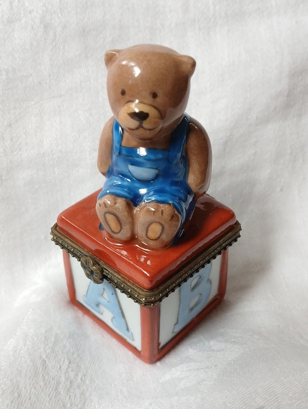 Small Porcelain Hinged Trinket Box With Teddy Bear Sitting On Alphabet Block 3"